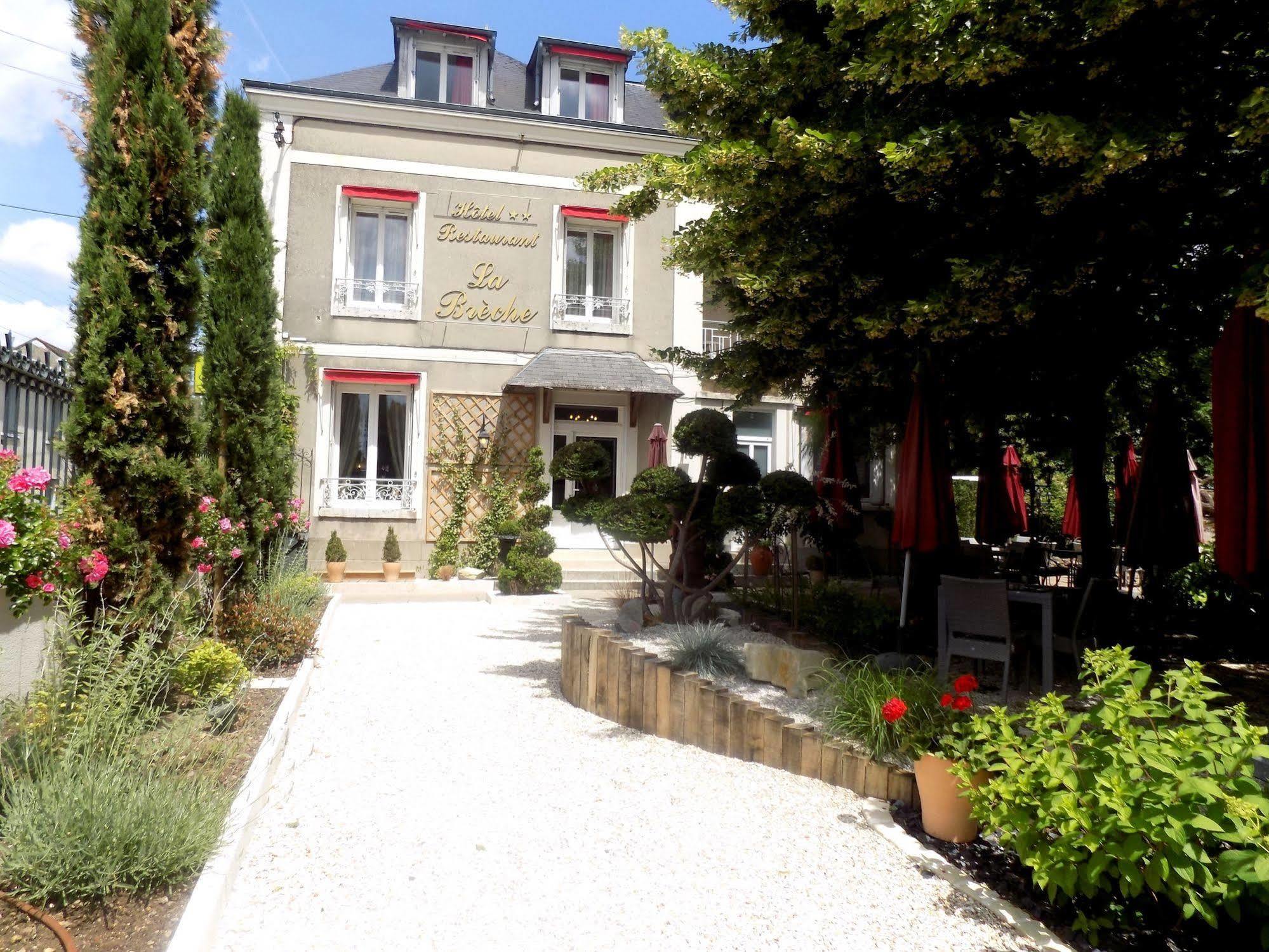 Logis Hotel La Breche - Restaurant Berthelot Амбуаз Экстерьер фото